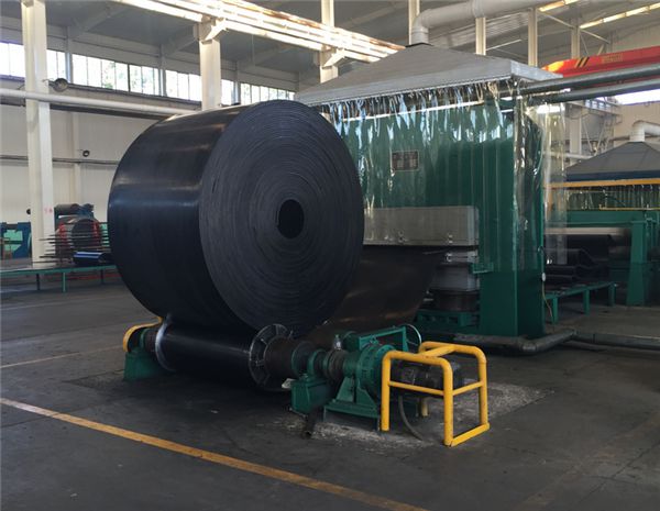 輸送帶廠家的發(fā)展面臨哪些考驗